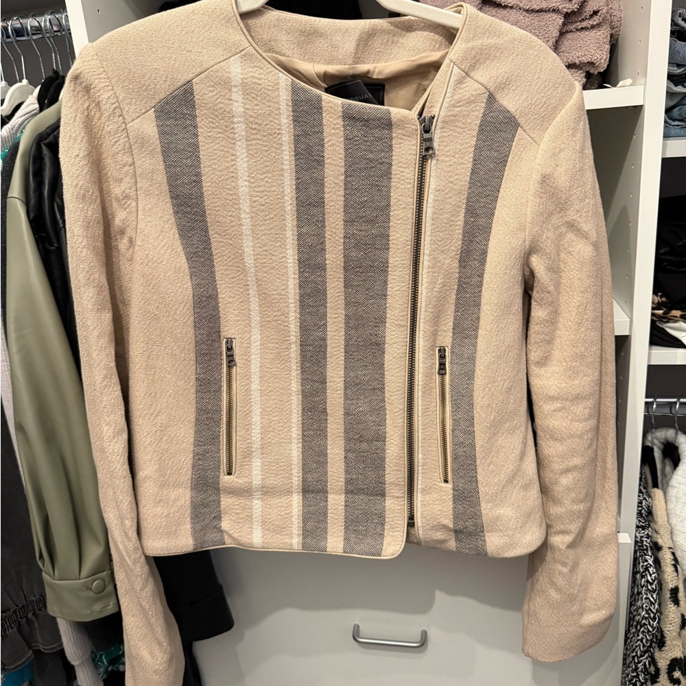 BCBG Beige and Gray Striped Women's Jacket